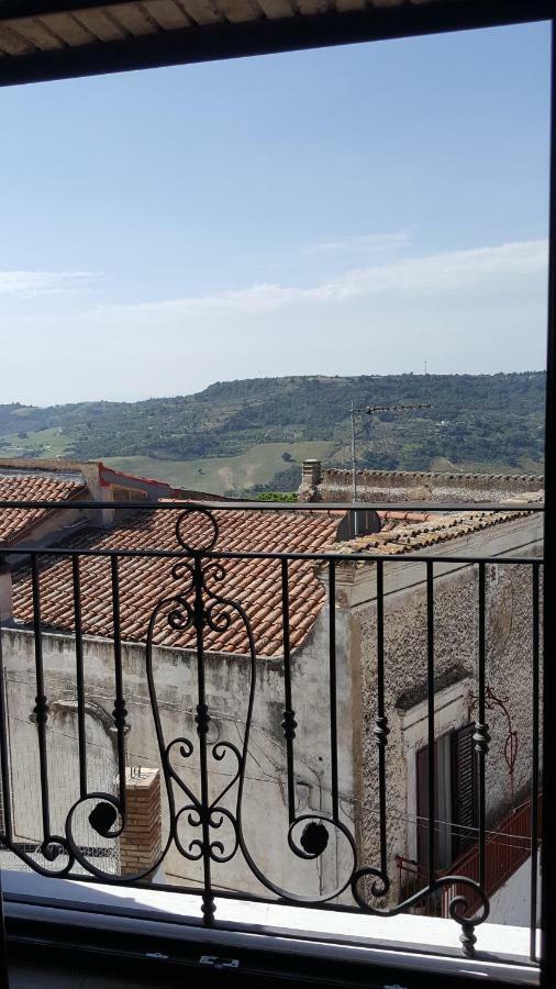 B&B Alle Porte Di San Rocco Pomarico 外观 照片